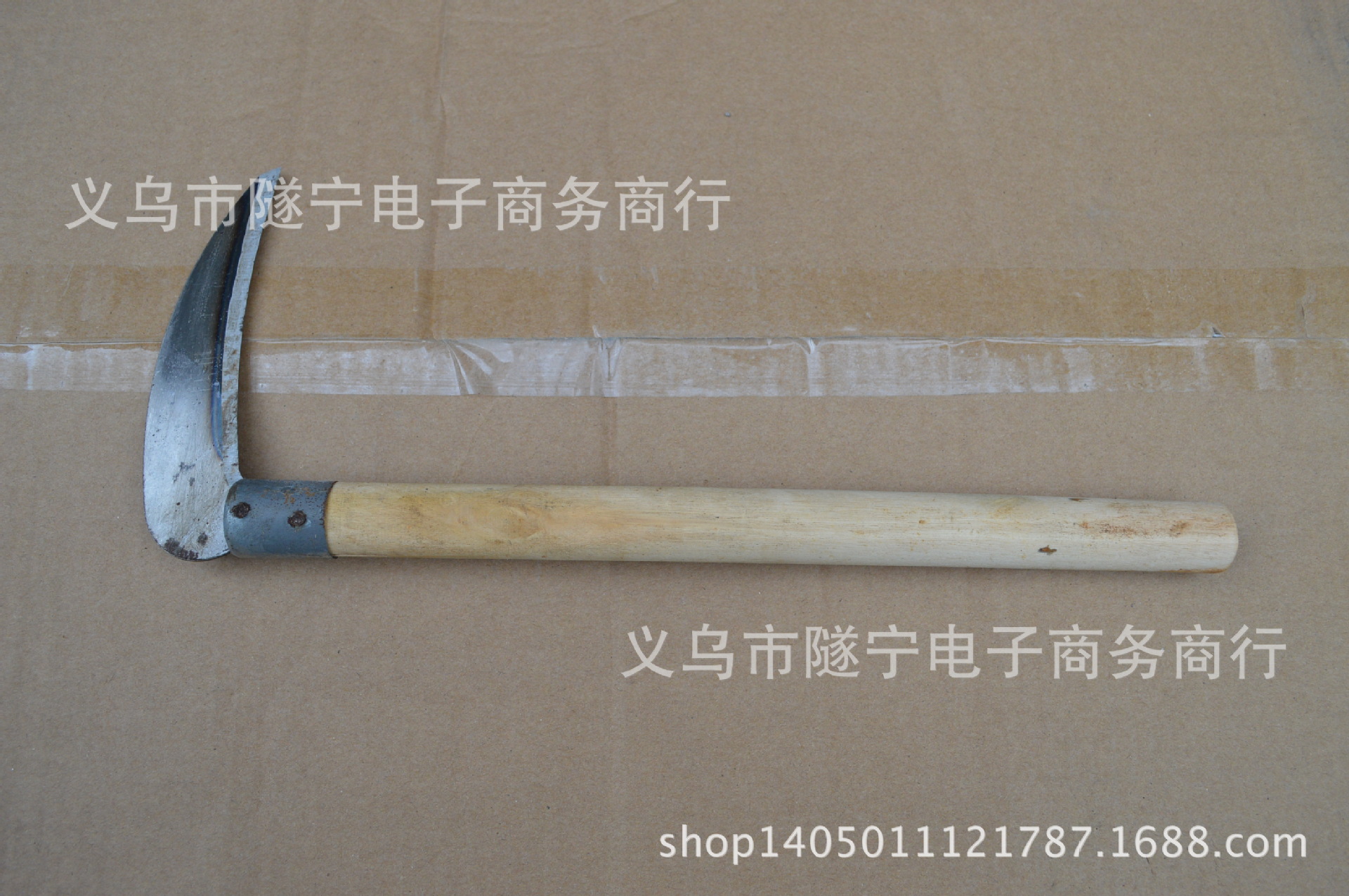木柄镰刀 家庭日用 除草小工具 超市热卖 义乌2元店批发