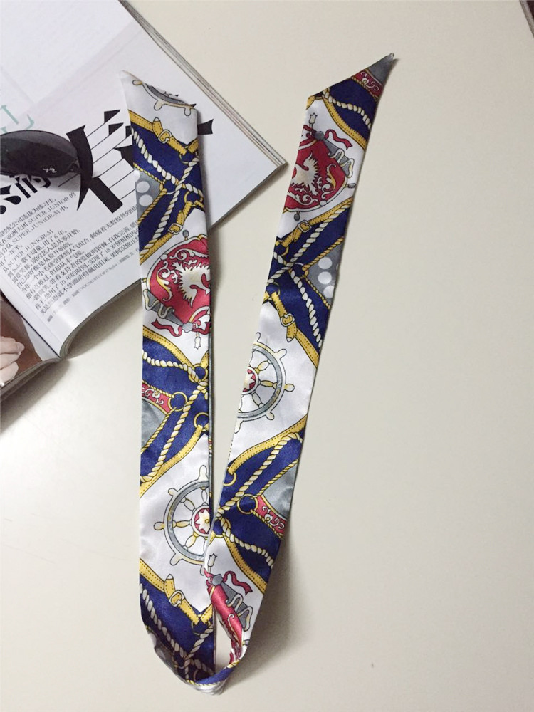 Printed and patterned twill silk scarf manufacturer wholesale accessories silk scarves handbags tied with bows silk scarves striped flowers undefined