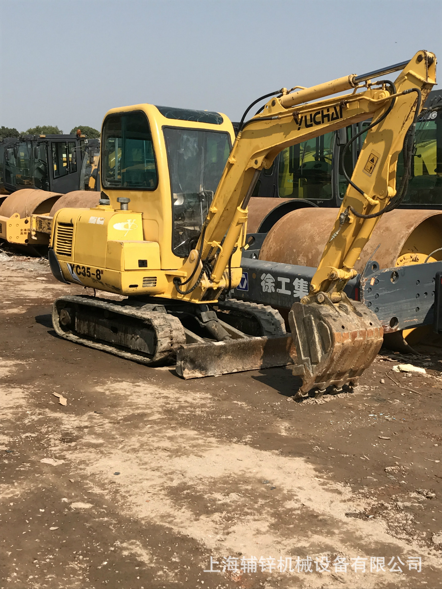 挖沟栽树玉柴35-7挖机市场价格,二手玉柴13/20/25/35微型挖掘机