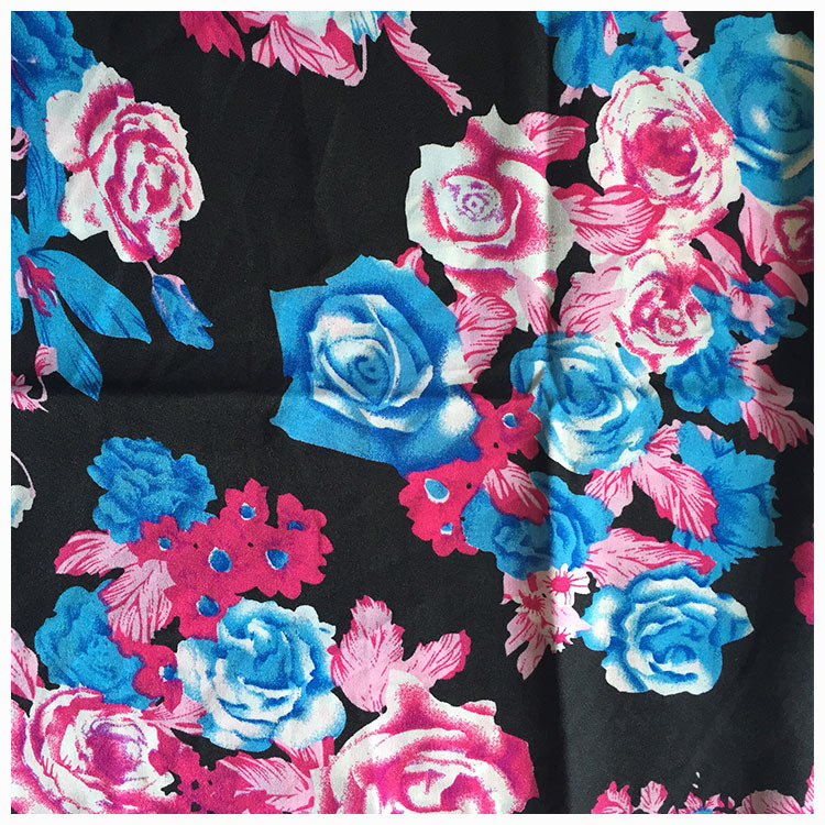 平纹呢梭织印花布料 面料印花 全涤碎花布料 面料印花梭织