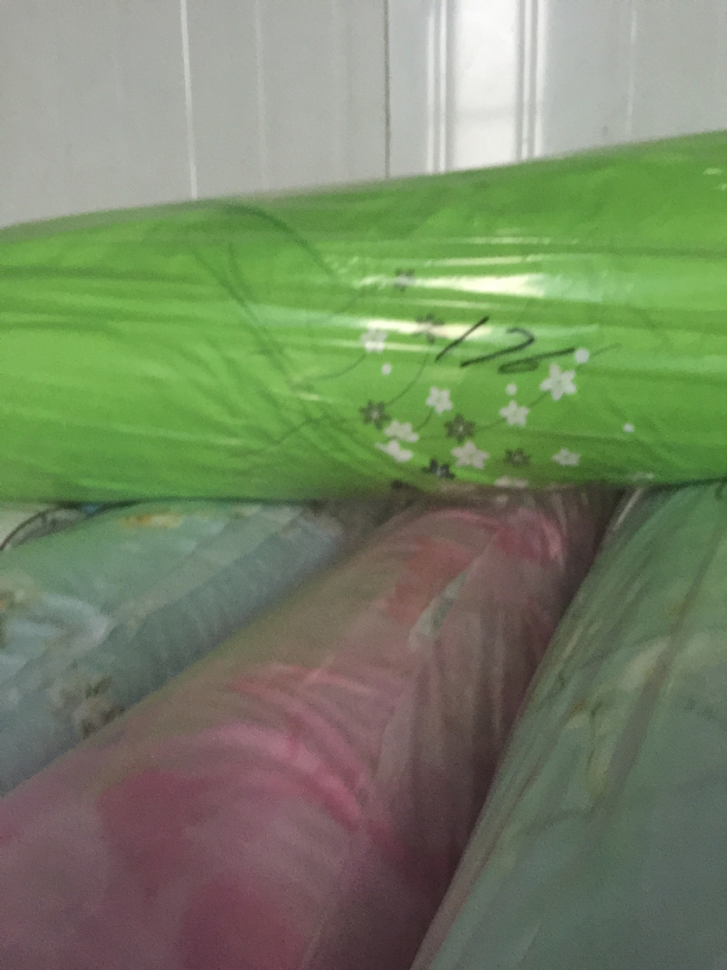 库存布残布次布处理 花草 卡通 格子 小碎花 各式各样多有磨毛布