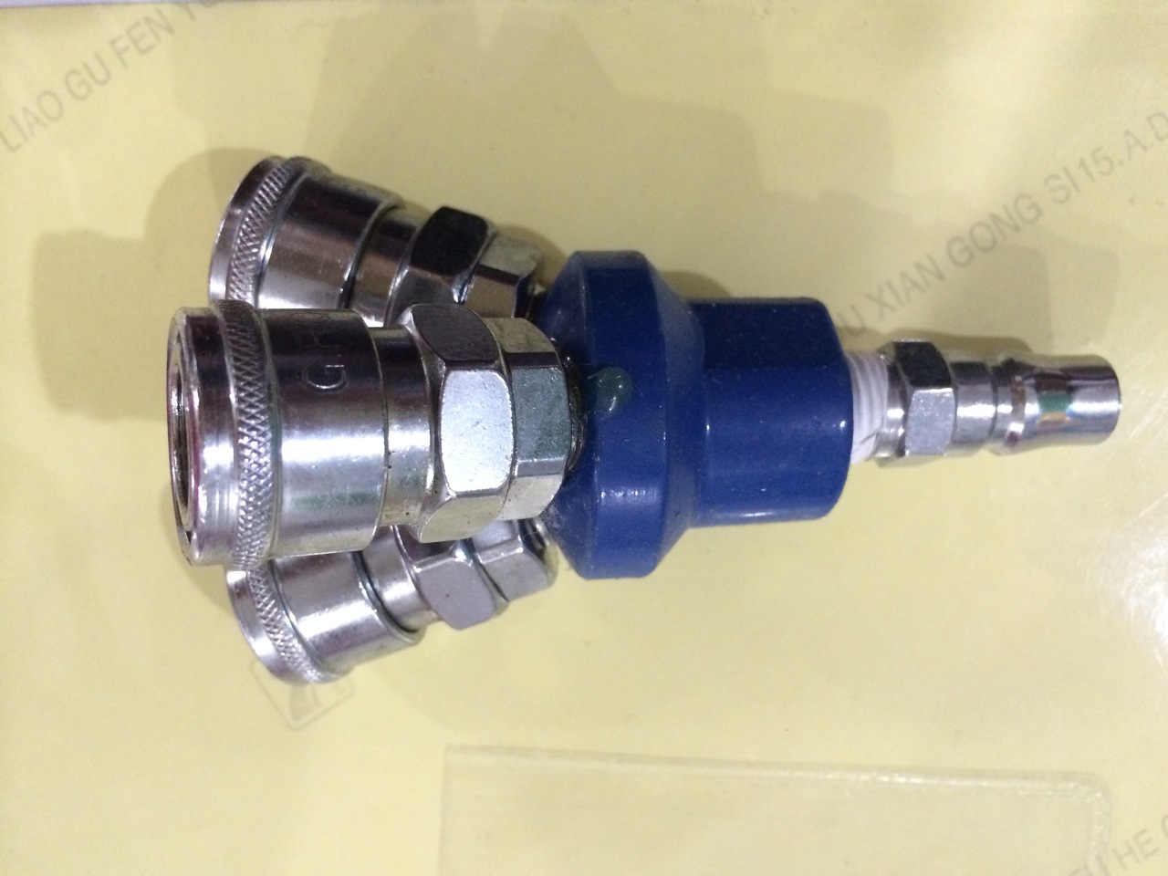 便携式 降温背心配件 空气制冷器制冷衣服配件 气管连接三通