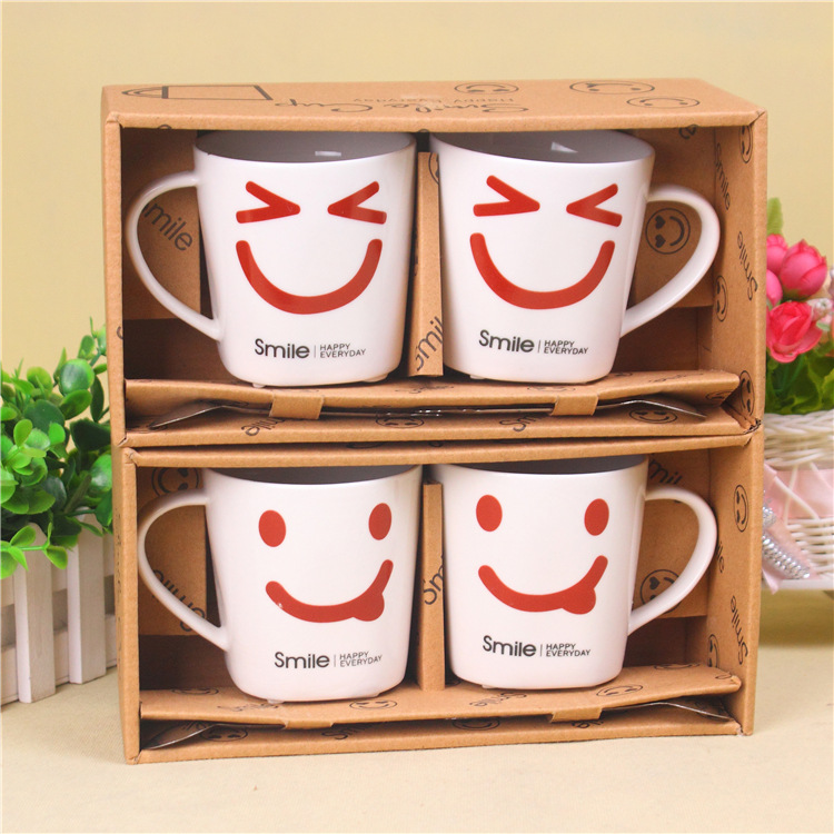 卡通笑脸陶瓷杯 韩版情侣陶瓷对杯 带勺子咖啡牛奶水杯 10元百货|ru