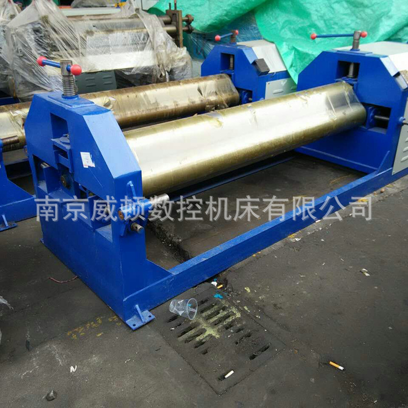 卷板机 厂家直销经济型卷板机 W11-3*1300机械动力卷板机批发