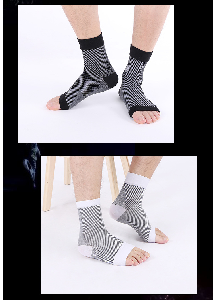 Unisex Sports Color Block Nylon Jacquard Socks display picture 3