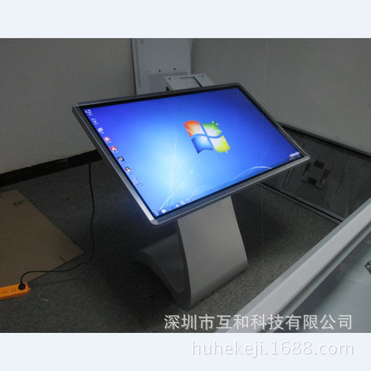 厂家直销43寸互动触摸屏传媒广告红外多点触控一体机壁挂广告机