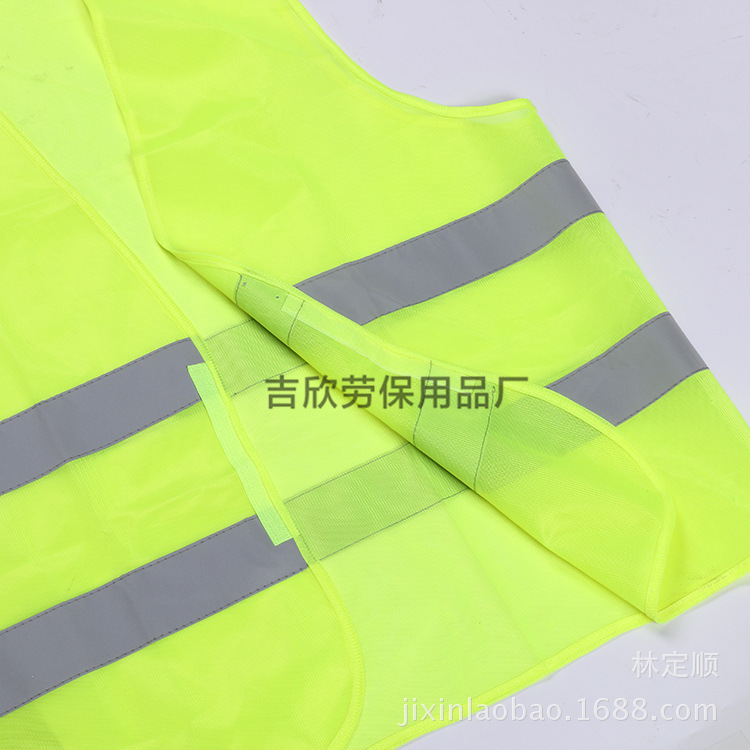 3340428191_707013135