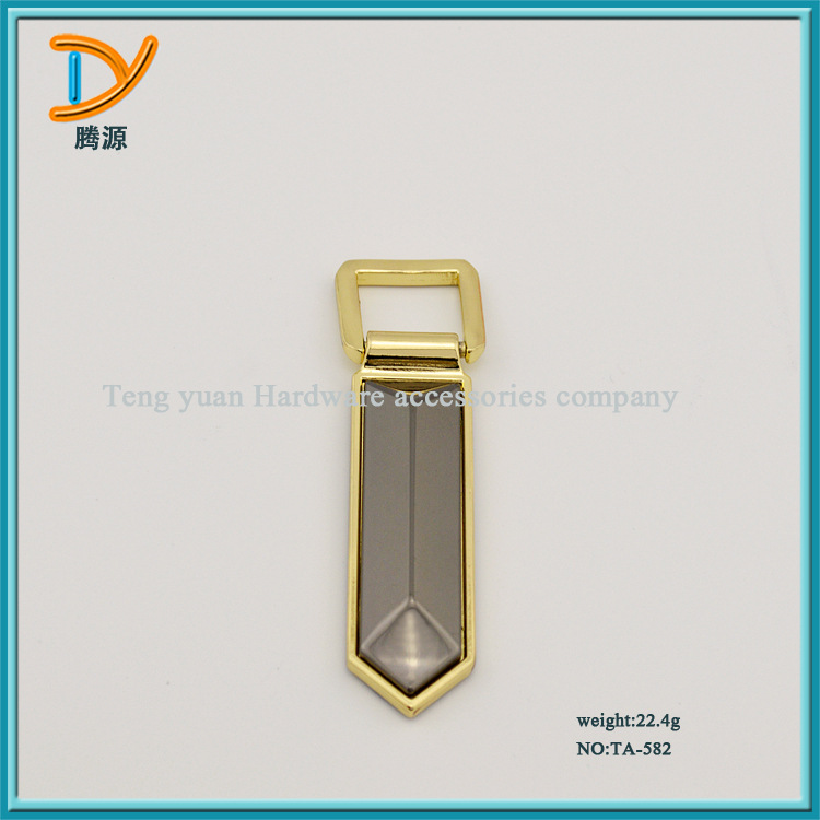 【厂家直销】锌合金箱包五金披肩配件 精美包包手挽装饰扣批发