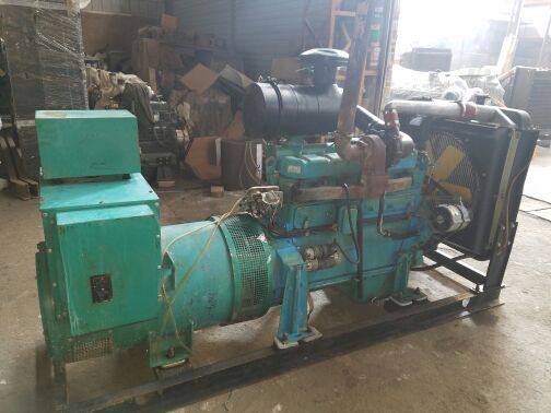 云南昆明潍坊裕兴二手八成新150KW有刷手动柴油发电机组
