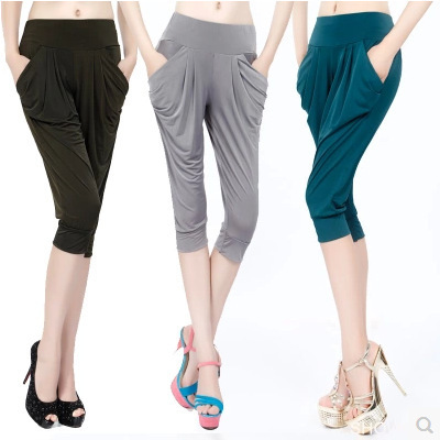 Korean style large size ice silk harem pants, women's cropped leggings, summer middle-aged and elderly casual pants, manufacturer wholesale