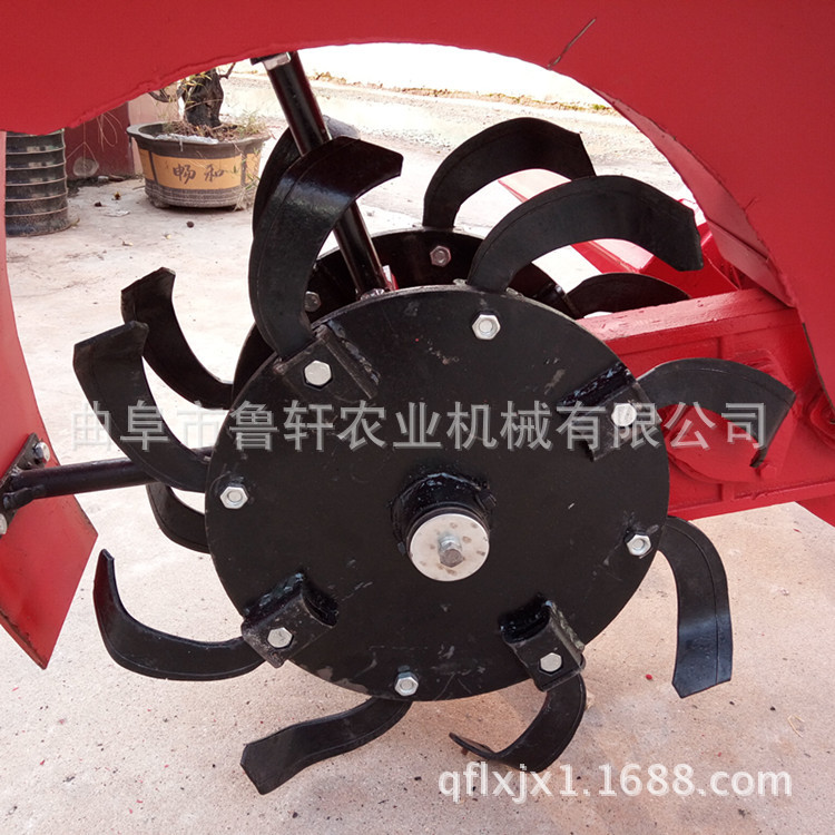 IMG四輪開溝機(jī)750_副本