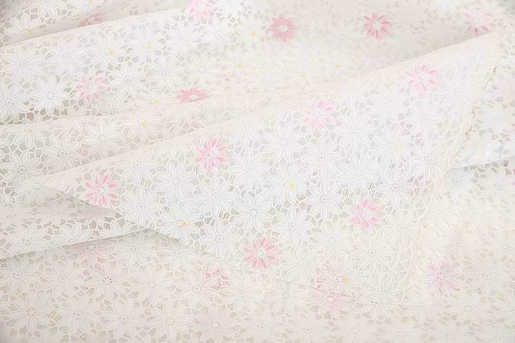 厂家直销 新款PVC蕾丝桌布 厨房餐桌防水防油餐桌布 酒店家用台布批发详情图12