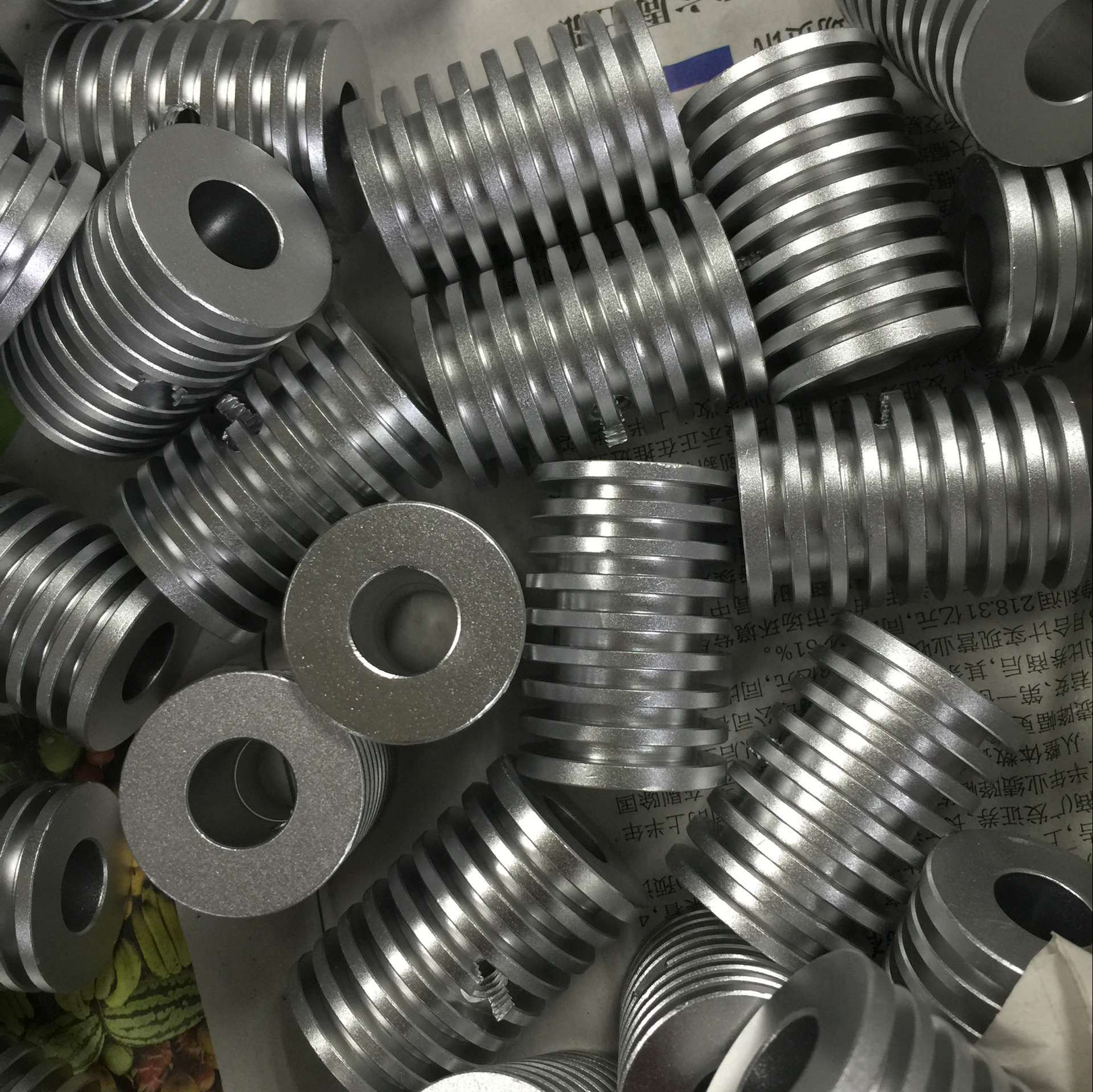 CNC数控精密电脑锣机加工 铝合金散热器铝制品散热片机车件钣金件