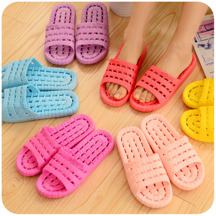 2020夏季新款凉拖鞋 镂空底浴室拖鞋 防滑凉拖批发 糖果色漏水鞋|ru