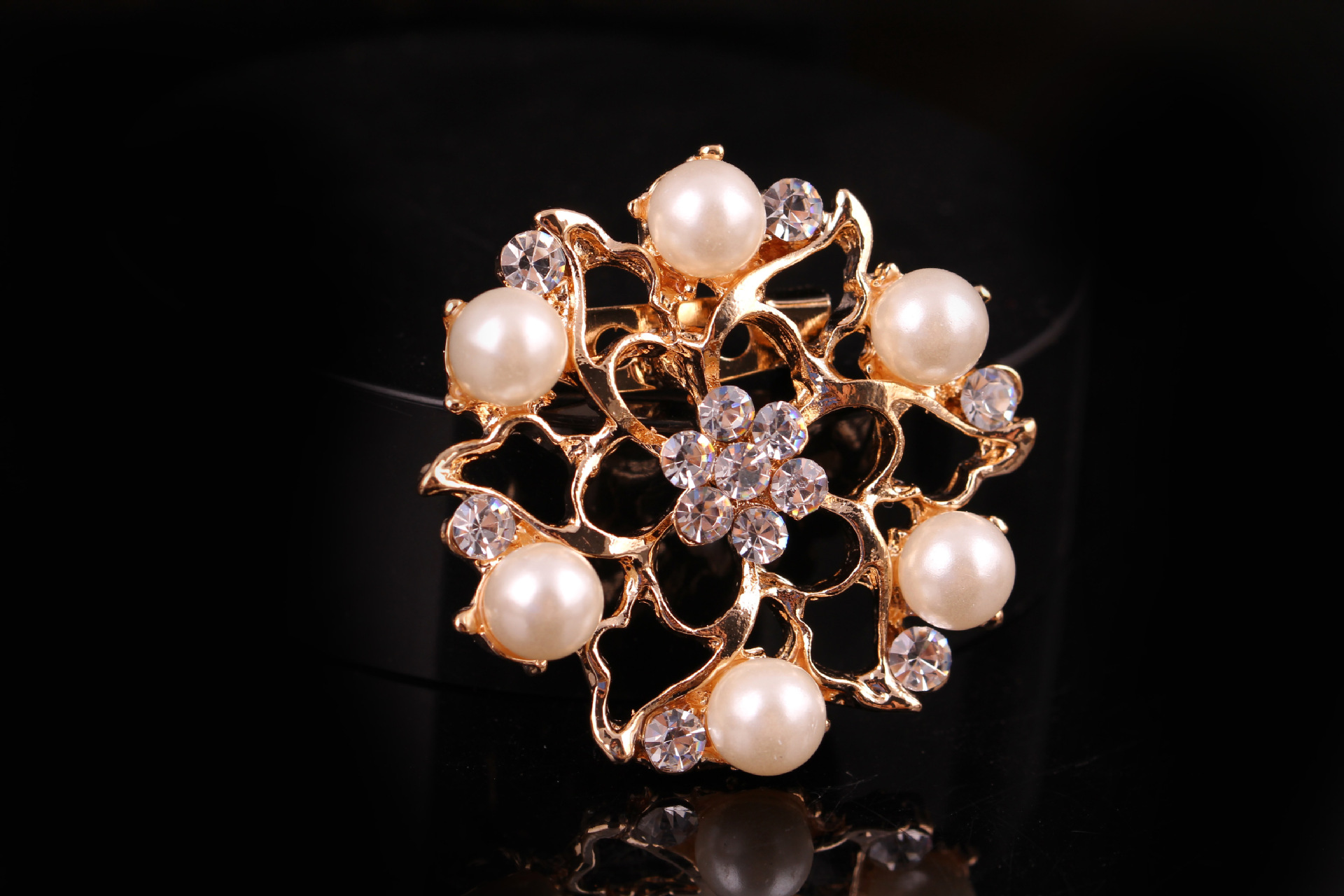Broche en strass de mode coréenne polyvalente en perles roses, boucle de corsage, accessoires féminins_voghion.com