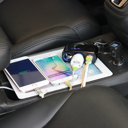 Cigarette lighter one to three multi-function adapter multi-purpose plug USB car one to two converter car charger