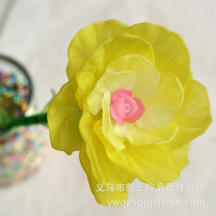 DIY children's jewelry accessories for acrylic mixed-color broad bean flower and colorful little bean sprout button decoration beads detail image 5