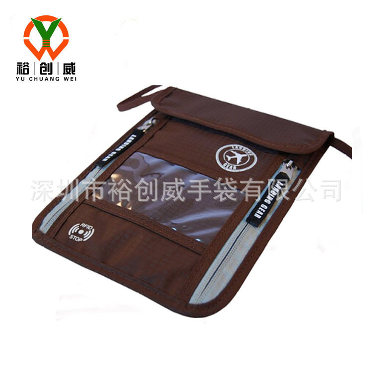 2529618532_1454858602