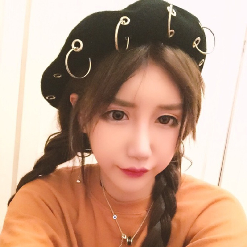 Korean-style British-style personality retro ring Bailey hat autumn and winter solid color woolen iron ring painter hat baked wheat cake hat tide