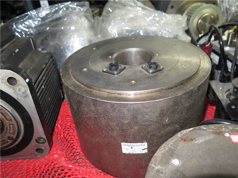 安川力矩电机 SGMCS-25D3C11 25NM 台州信达 询价