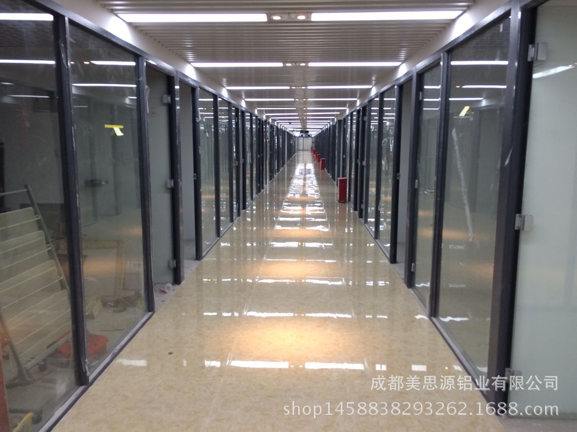 C3D30818D1E9A9AE5F05D258E10F84