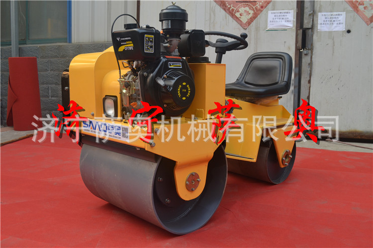 压实机械-小型压路机图片 小型压路机热销厂家