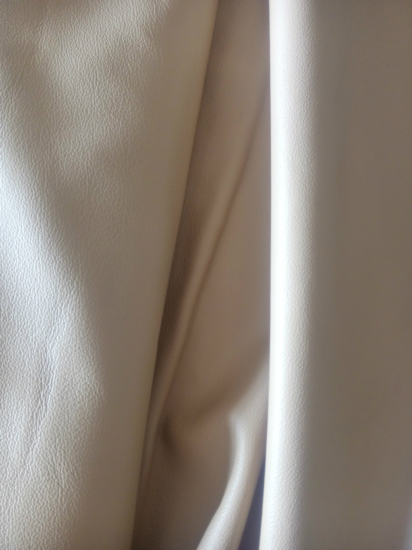 头层真皮 黄牛皮 米色 米粒纹牛皮