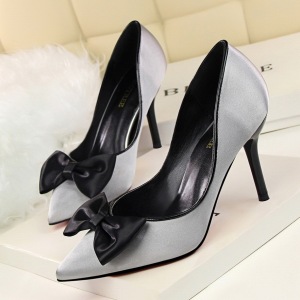 Han edition sexy fine nightclubs with high 9601-1 with lighter pointed hollow-out leopard bow single shoe heels