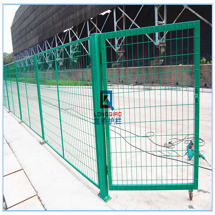 溧水电厂围墙钢丝网 溧水电厂围墙护栏网 龙桥护栏厂家直销