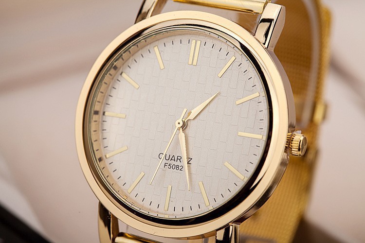 Gold Mesh Strap Watch 3