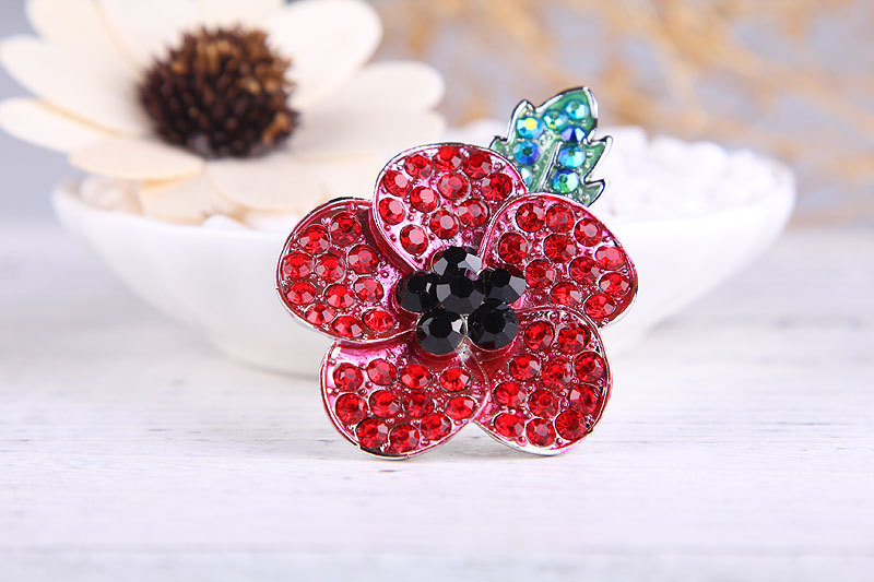 Spilla fiore di papavero con strass elegante spilla rossa donna_voghion.com