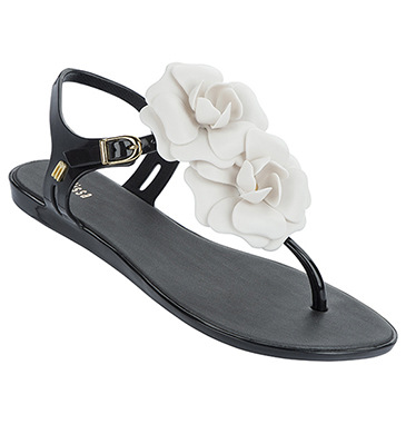 6-1-31562-solar-garden (1)