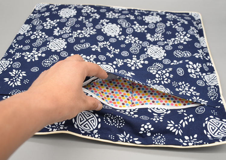 Mugwort Ai Rong Cushion 45cm Cotton Seat Pad with Five Year Aged Ai Cao Filling for Home Wellness Use specifications