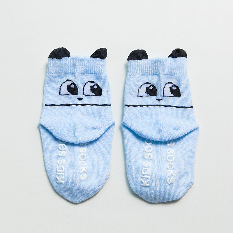 Nueva Corea del Sur orejas tridimensionales de dibujos animados bebé calcetines bebé antideslizante todos los calcetines de los niños algodón 0-1 años estilo de liquidación