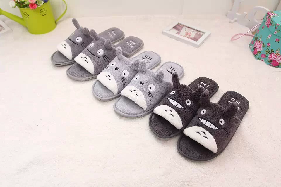 Полусезонные cartoon тёплые тапочки, короткий плюш верх, нескользящая подошва из ТПР, пары размеров