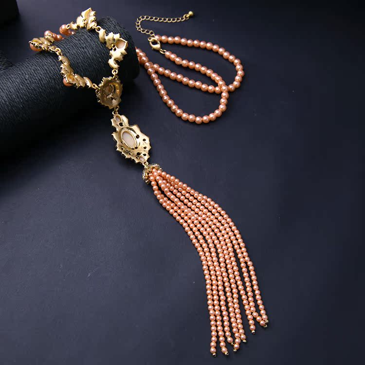 Korean Style Long Fringed Pearl Necklace National Fashion Ethnic Sweater Chain Fashion Temperament Necklace Internet Influencer Street Snap Necklace display picture 13