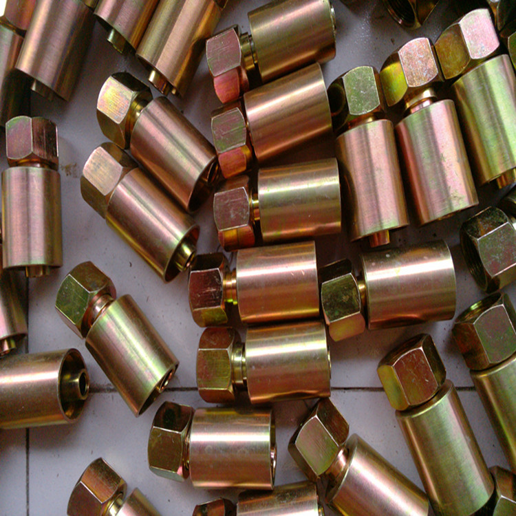 自产自销工程机械用一体式扣压接头  扣压式液压胶管接头及总成