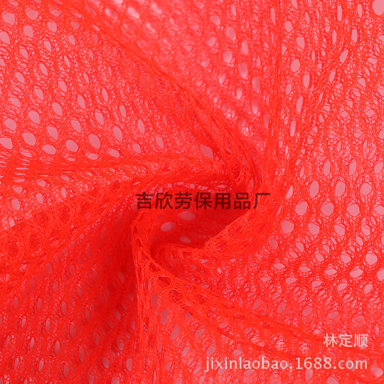 3339851359_707013135