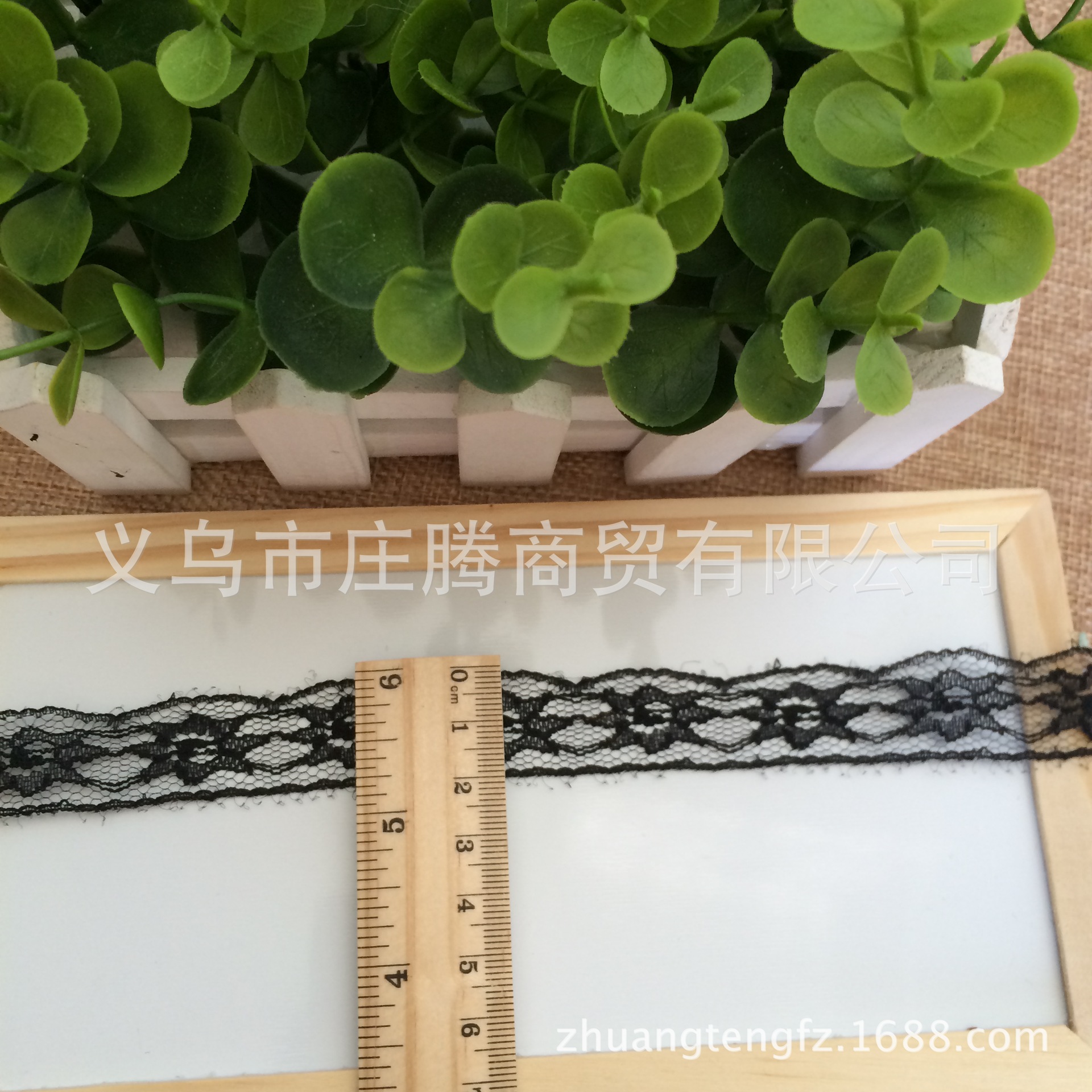 BDFE5519-7861-4B9C-9390-C1FC73