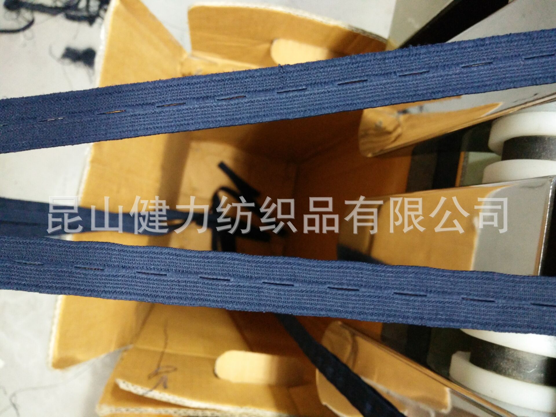 供应松紧带 滴胶松紧带-防滑松紧带材质环保%松紧带-阿里巴巴