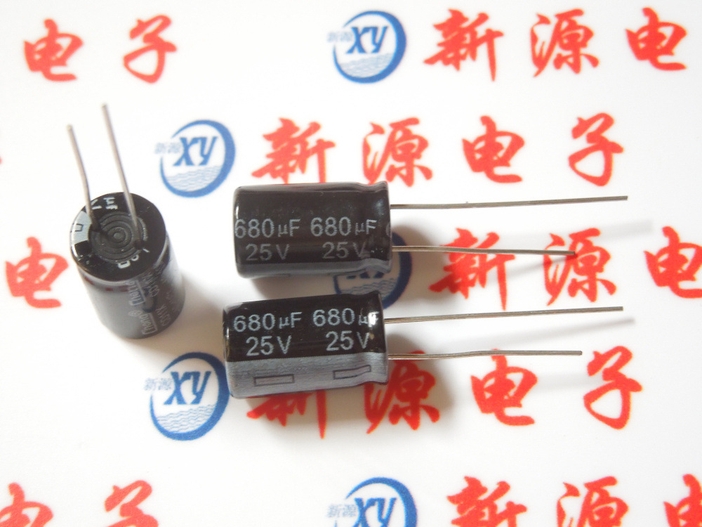 25V680UF 电解电容 电容 25V 680UF 体积10×17