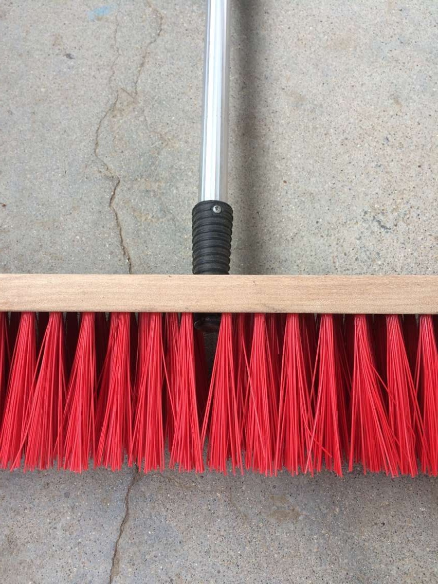 厂家出口木质塑料丝地板刷款式扫把 伸缩杆 园林工具 fsc bsci