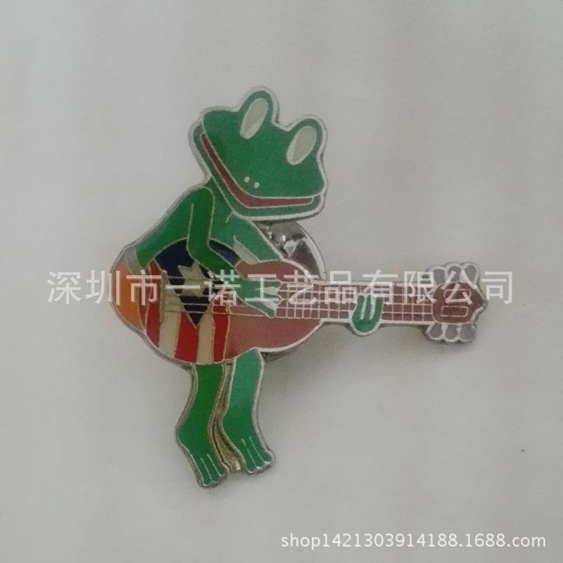 卡通青蛙提琴滴胶徽章 (2)