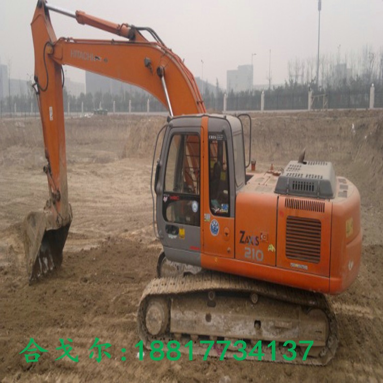 日立ZX210