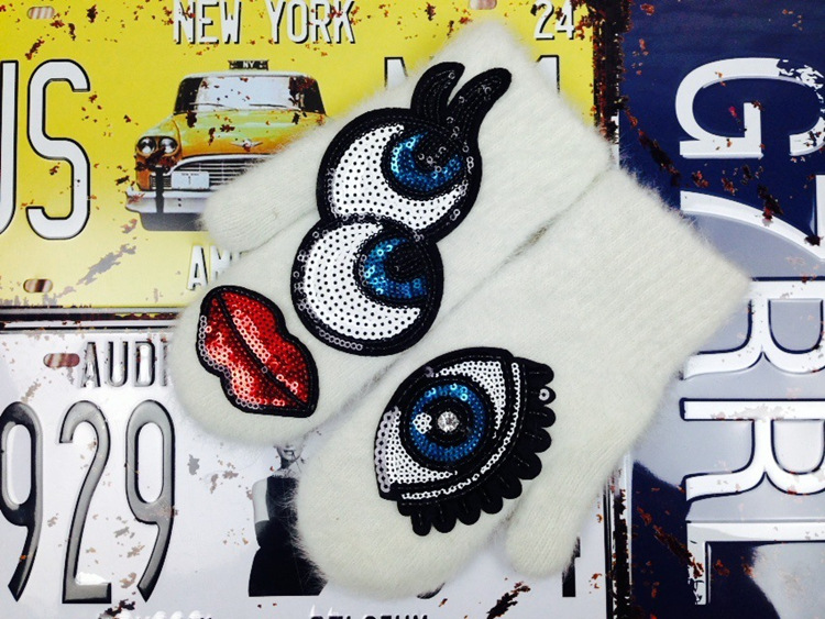 3344435682_702743306