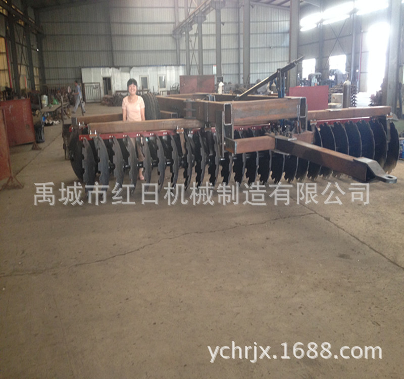 缺口圆盘耙  24片重型圆盘耙  液压牵引重耙  开荒整地圆盘耙