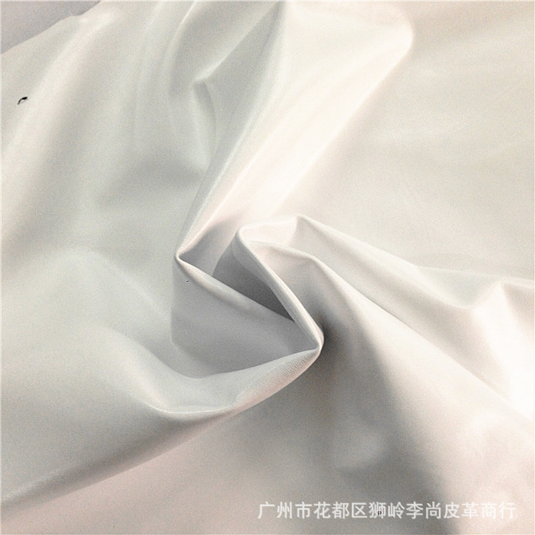 白色1