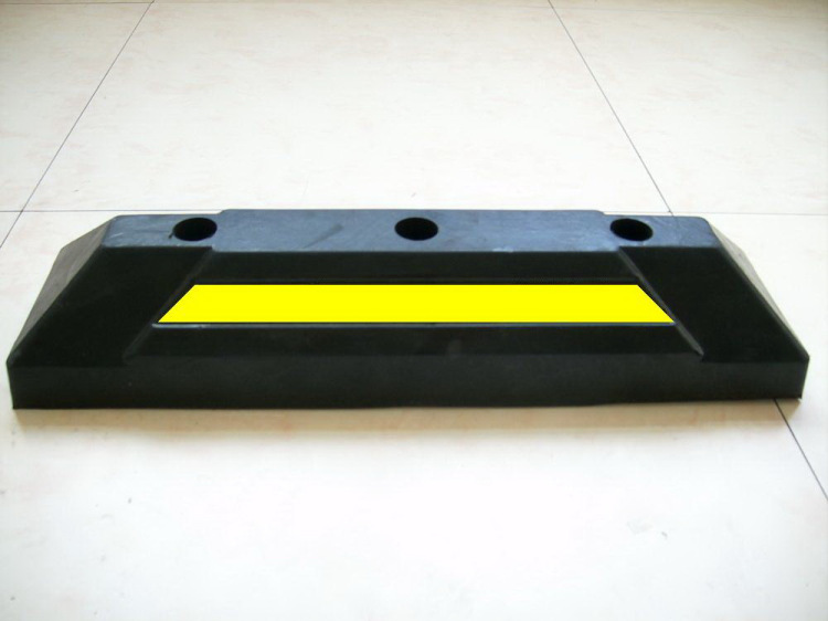 质保5年PVC橡塑挡车器车轮定位器挡车器厂家停车位车挡停车场定位