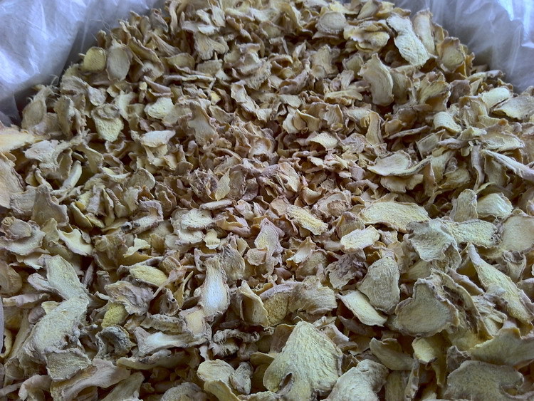 Dried Ginger Slices Gan Jiang Bulk Wholesale Luoping Small Yellow Ginger from Yunnan 500g Low Temperature Dried overview