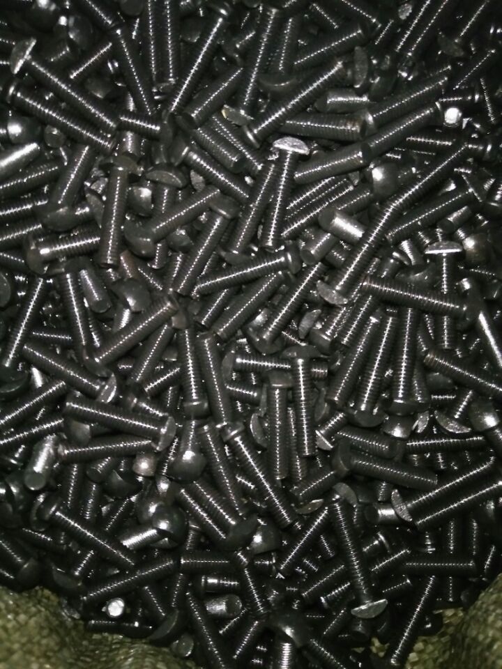 现货供应 汽车底护板用T型螺栓 氧化发黑汽车护板螺栓 